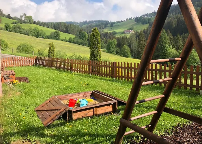 بيت للعطل Urlaub Im Zirbenland